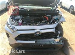 تۆیۆتا ڕاڤ 4